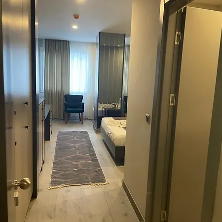 Otel Agora Royal