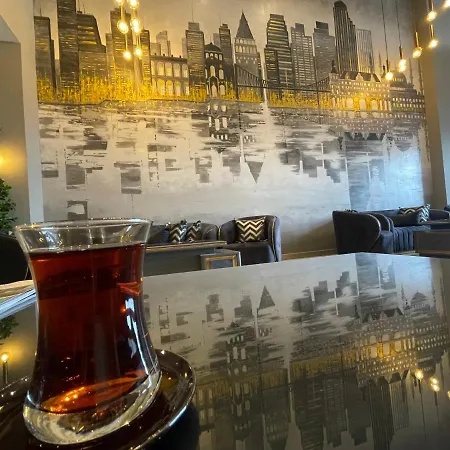 Agora Royal Otel *