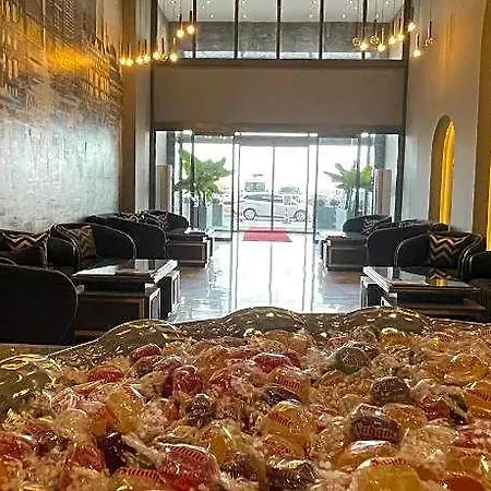 Agora Royal