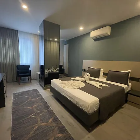 فندق Agora Royal
